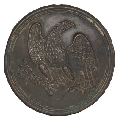 Plate med stemplet ørndesign i messing fra et patronboksbelte, 1862-1865. av Warren H. Wilkinson