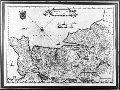 Kart over Normandie etter en illustrasjon fra Theatrum Orbis Terrarum eller Atlas Novus av Willem og Joan Blaeu, plate som representerer Normandie Ducatus av Willem Blaeu