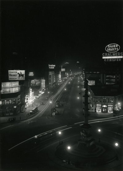 Night View in Columbus Circle, ca. 1910-21 av William Davis Hassler