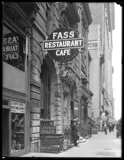 Skilt til Fass Café, 19 W. 31st Street, New York City, 14. juni 1916 av William Davis Hassler