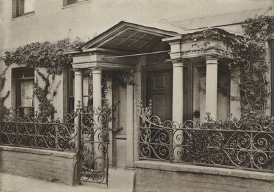 Doorway, Arcaded Porch at Wimborne, Dorset (s/hv-bilde) av William Galsworthy Davie