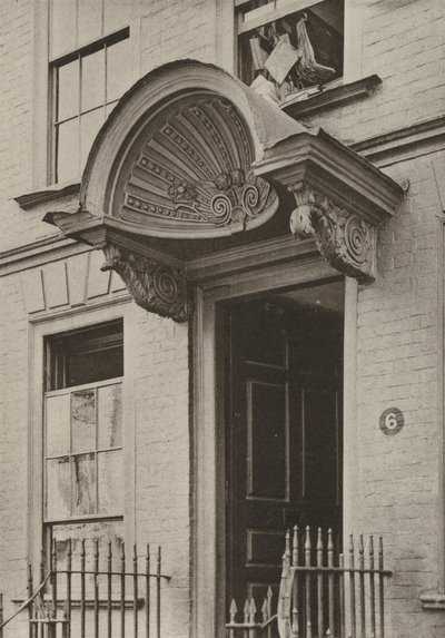 Doorway, Bristol (s/hvitt bilde) av William Galsworthy Davie