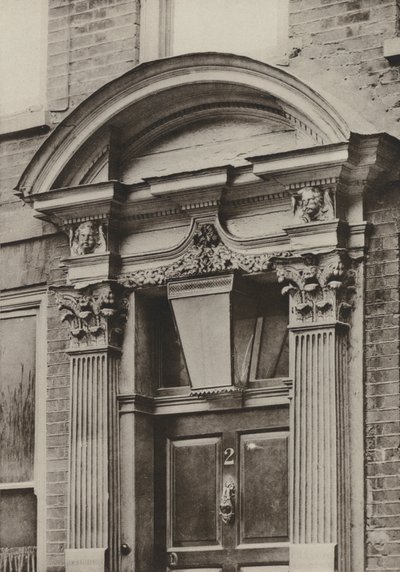 Doorway, Great St Helens, London (s/hvitt bilde) av William Galsworthy Davie