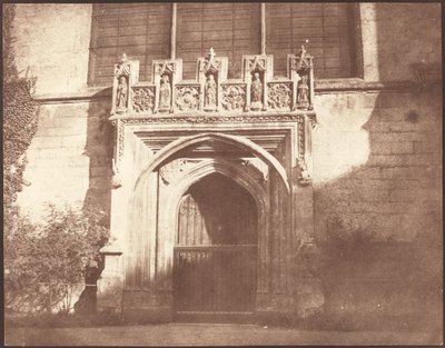 En eldgammel dør i Magdalen College, Oxford av William Henry Fox Talbot