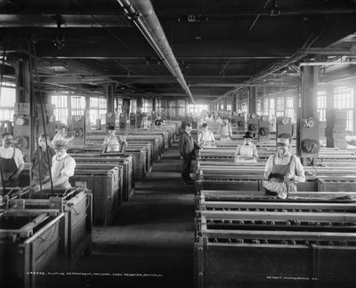 Arbeidere i Plating Department, National Cash Register Company, Dayton, Ohio, USA, ca. 1902 (s/hvitt-bilde) av William Henry Jackson