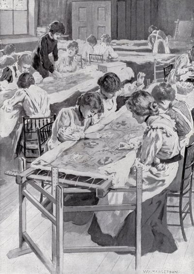 Elever ved Royal School of Art Håndarbeid som broderer Kings Coronation Robe av William Henry Margetson