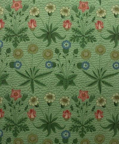 Daisy Marguerite, blokktrykt tapet, 1862. av William Morris Tapestry Works