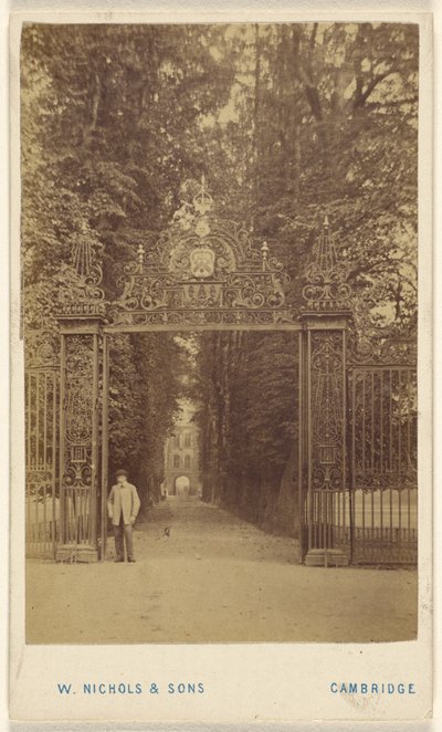  av William Nichols and Sons