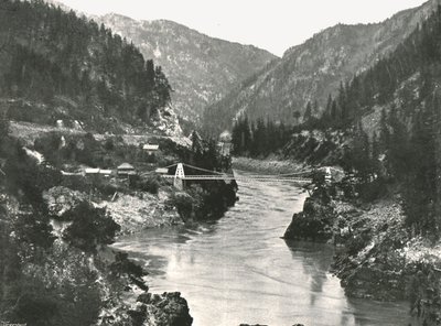 Rockies: Fraser Canyon og Cariboo Road Bridge, nær Spuzzum, Canada, 1895. av William Notman and Son