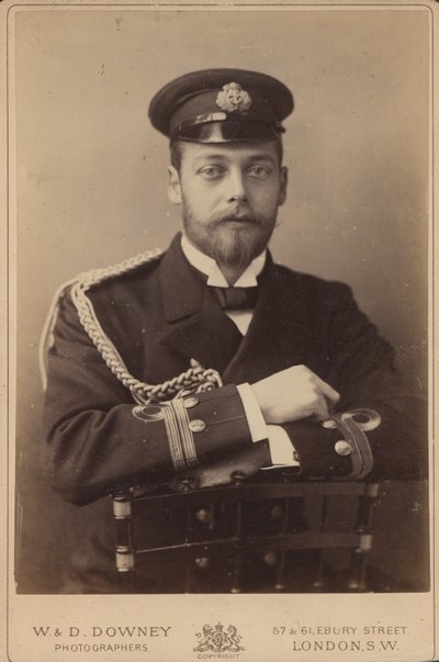 Prins George av Wales i marineuniform av William and Daniel Downey