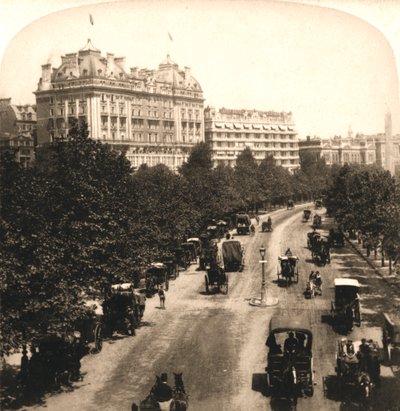 Cecil og Savoy Hotels, London, 1896. av Works and Sun Sculpture Studios