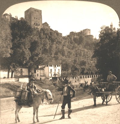 Murer og tårn i Alhambra, Granada, Spania, 1896. av Works and Sun Sculpture Studios
