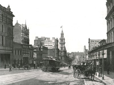 Bourke Street ser østover, Melbourne, Australia, 1895. av York and Son
