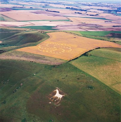 Kornsirkel i hveteåker, Milk Hill, Alton Priors, Vale of Pewsey, Wiltshire av Ferdinand Georg Waldmuller
