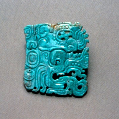 Gravering av Itzamna fra en grav i Topoxte, Peten, Guatemala, klassisk periode, ca. 300-900 e.Kr. (jade) av Hippolyte Lalaise Devéria
