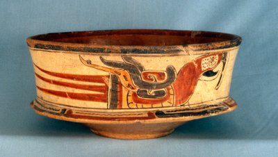 Begravelsesfartøy funnet i grav 5 til Balamku, tidlig klassisk periode (300-600 e.Kr.) (terrakotta) av Hippolyte Lalaise Devéria