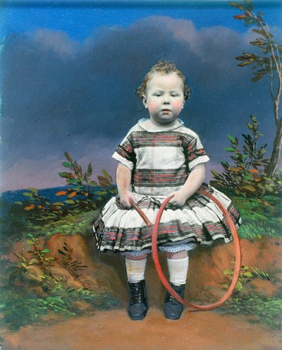 Portrett av et barn med bøyle, håndfarget ambrotypi, ca 1860 av Ferdinand Georg Waldmuller