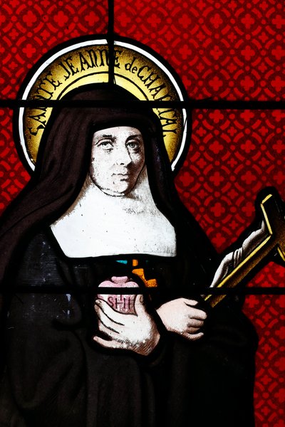 Glassmaleri vindu. Den hellige Jane Frances de Chantal er en romersk-katolsk helgen, som ble saligkåret i 1751. Hun grunnla den religiøse ordenen for besøk av den hellige Maria. Thorens. Frankrike. av . .