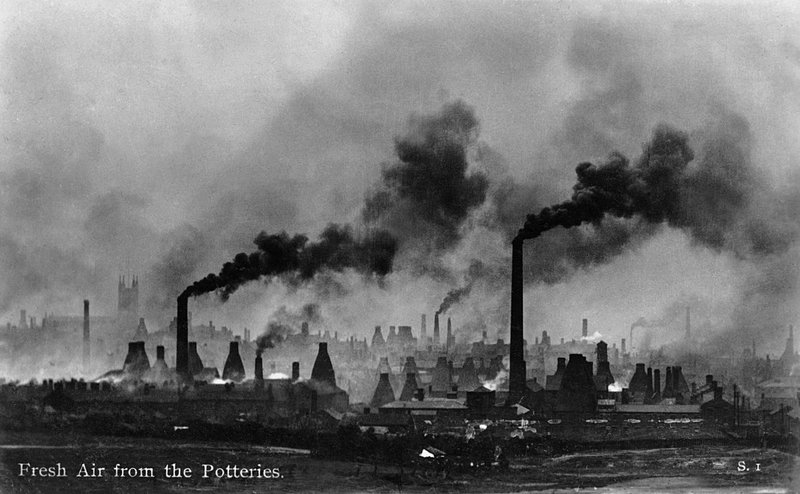 Frisk luft fra Potteries av (after) English photographer