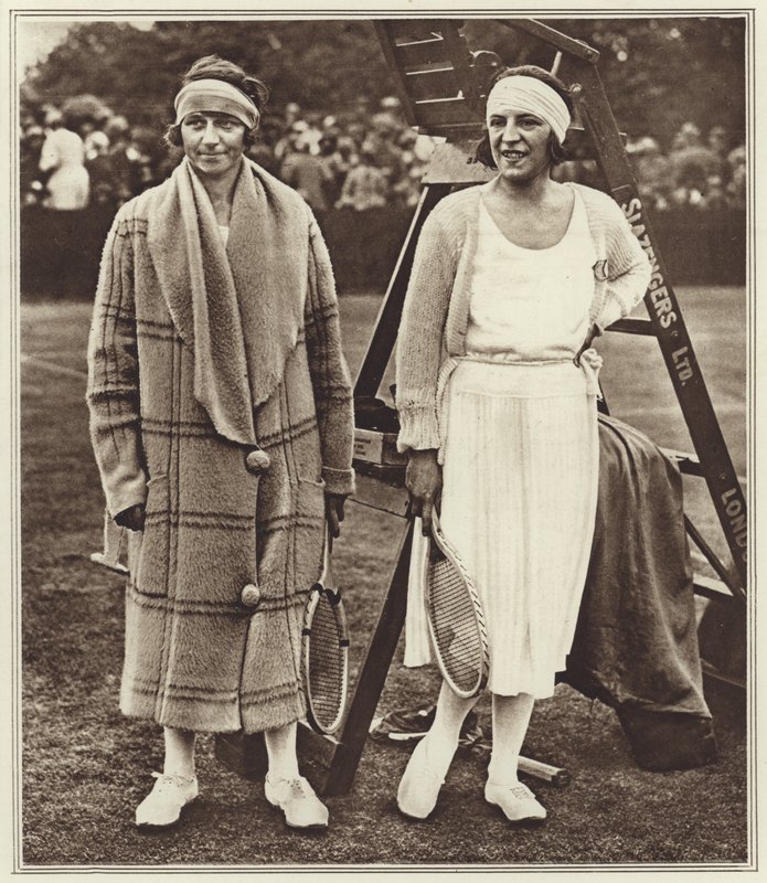 Kitty Godfree og Suzanne Lenglen (s/hvitt bilde) av (after) English photographer