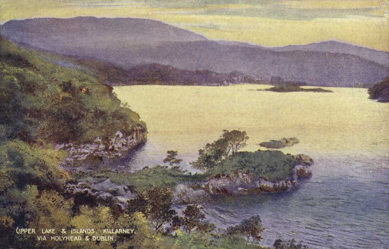 Upper Lake and Islands, Killarney, via Holyhead og Dublin (farget bilde) av (after) English photographer