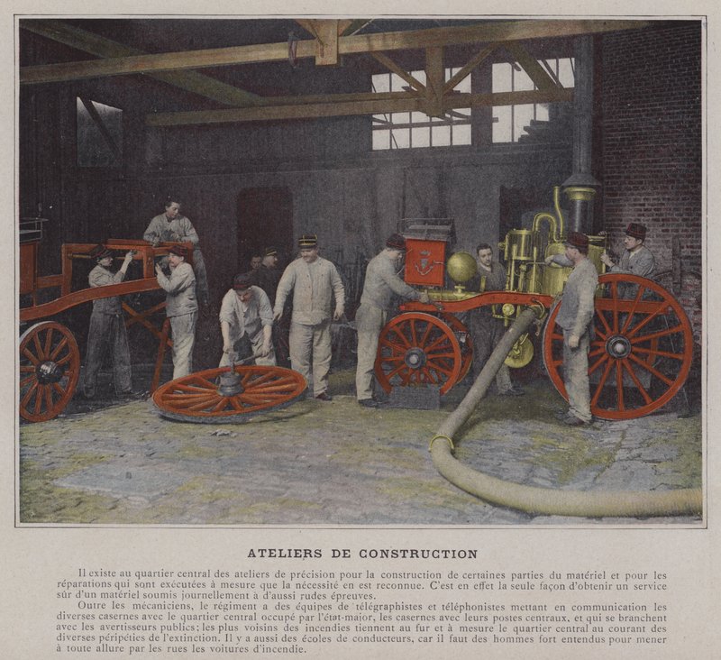Ateliers de Construction (farget bilde) av (after) French Photographer