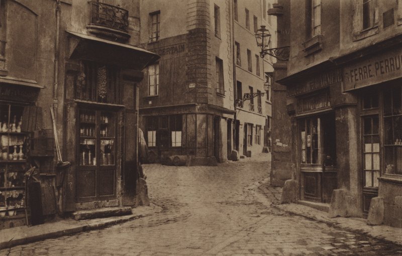 Hjørne av rue Fromentel, rue Saint-Hilaire, rue Jean-de-Beauvais og blindgate Charretiere i 1866 (s/hv-bilde) av (after) French Photographer