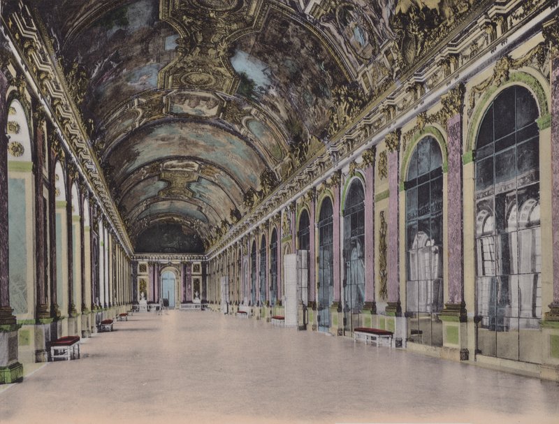 Galerie des Glaces, Glass Gallery (farget bilde) av (after) French Photographer