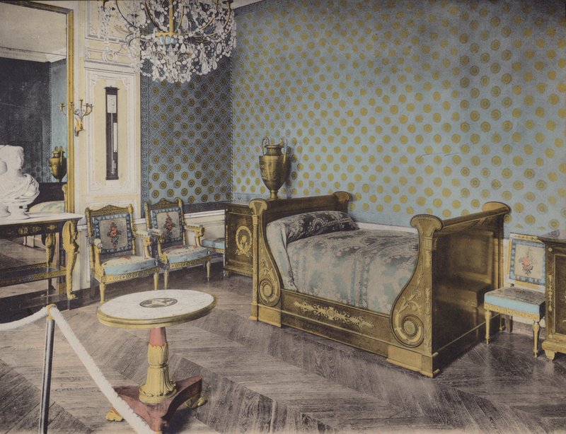 Grand Trianon, Chambre de Napoleon I, Great Trianon, Napoleon I soverom (farget bilde) av (after) French Photographer