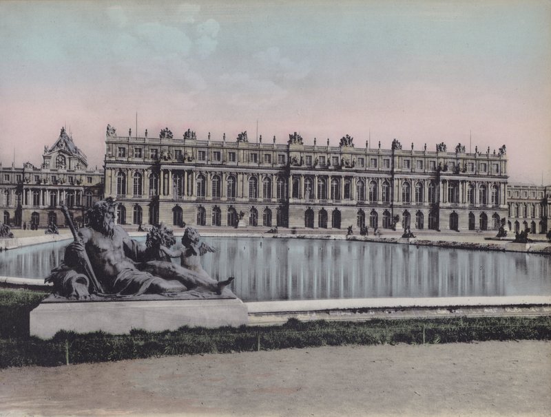 The Castle, View on the Park, The Castle, View on the Park (farget bilde) av (after) French Photographer