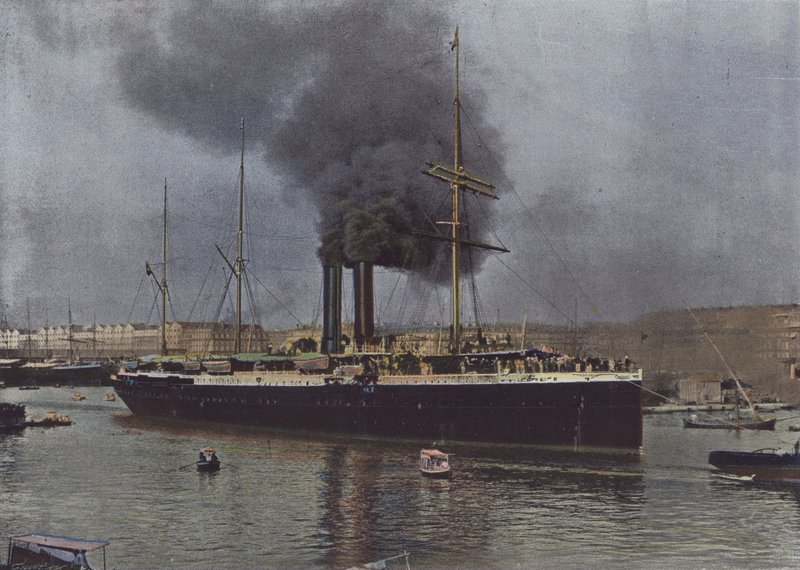 Marseille, A Ship of the Messageries Maritimes Leaving the Port (farget bilde) av (after) French Photographer