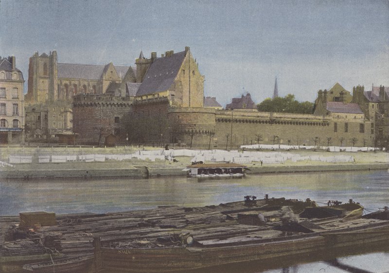 Nantes, Chateau (farget bilde) av (after) French Photographer