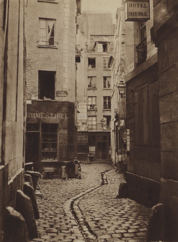 Rue des Trois-Cannettes i 1865, var stedet for det nye Hotel-Dieu (s/hv-bilde) av (after) French Photographer