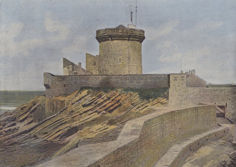 Saint-Jean de Luz, Socoa Tower (farget bilde) av (after) French Photographer