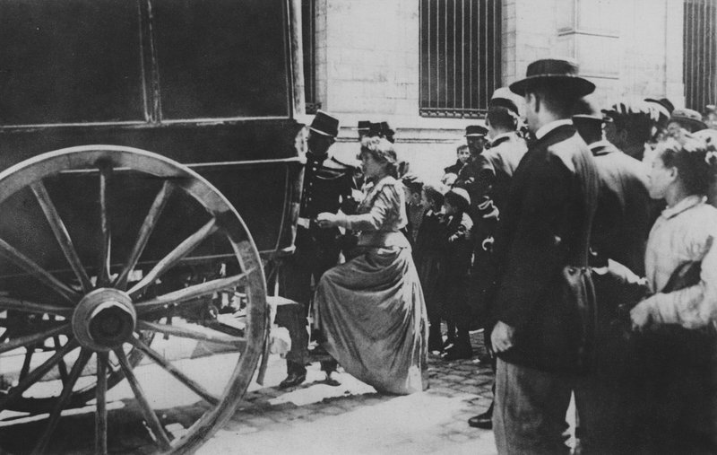 Politibilen (s/hvitt bilde) av (after) French Photographer