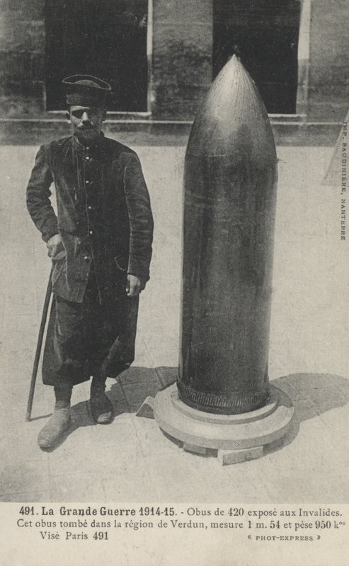 Første verdenskrigs bombe og skadet soldat av French Photographer