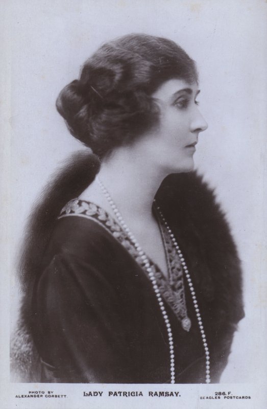 Lady Patricia Ramsay (s/hvitt bilde) av Alexander Corbett