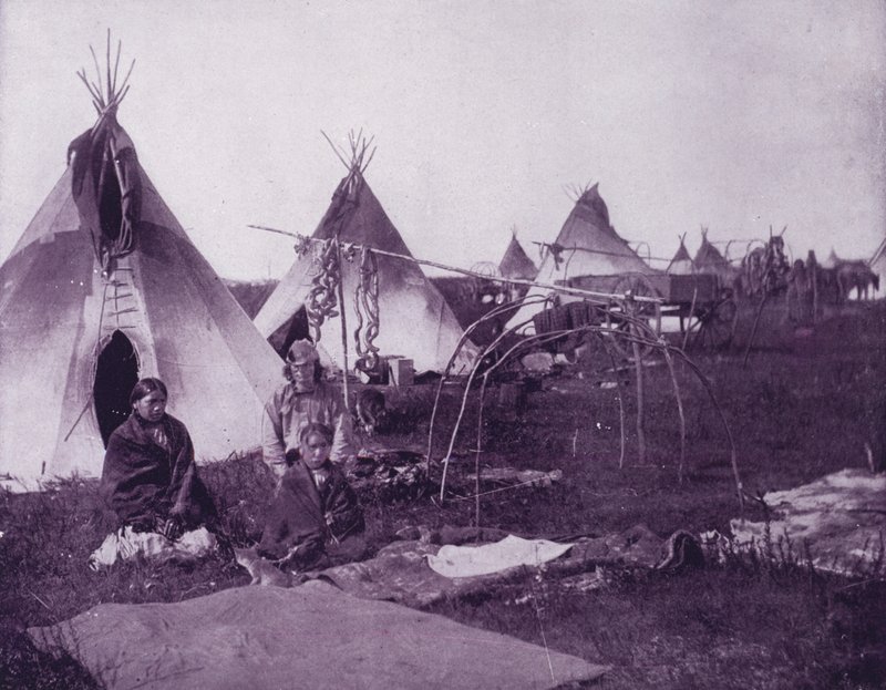 Et leir av Sioux-indianere, Dakota (s/hvitt-bilde) av American Photographer (after)