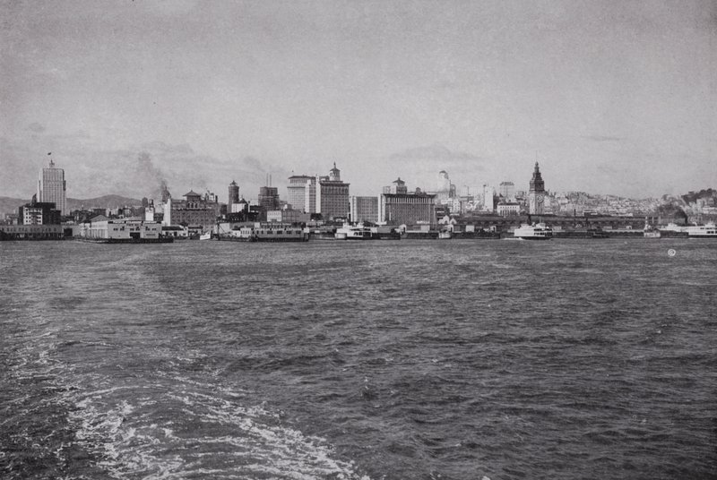 California: San Francisco Skyline, fra en ferge i det sørlige Stillehavet (s/hvitt-bilde) av American Photographer (after)