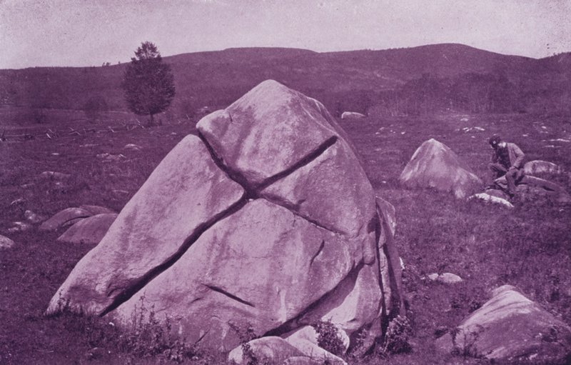 Cross Rock, nær Pittsfield, Massachusetts (s/hvitt-bilde) av American Photographer (after)