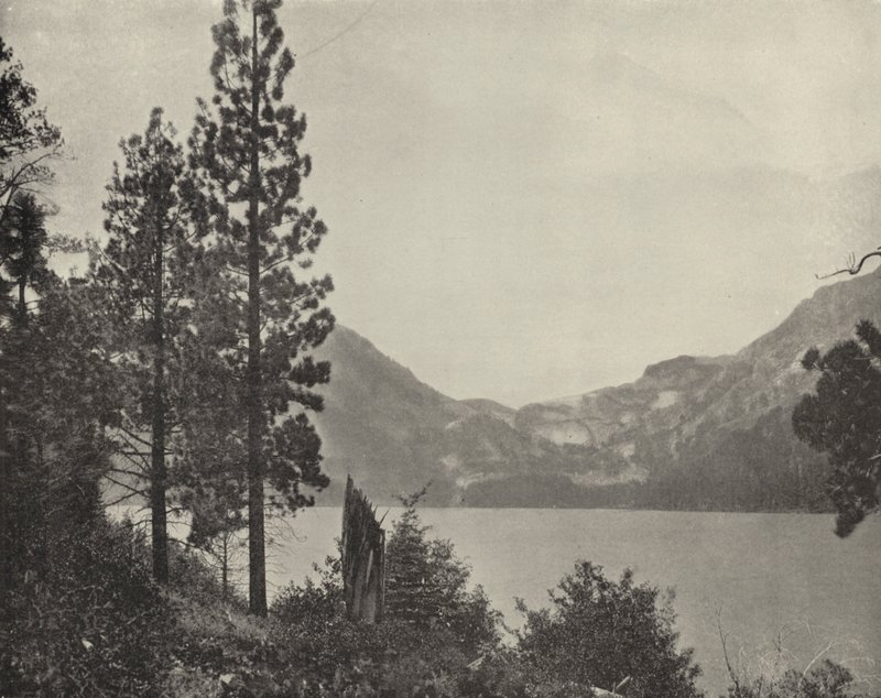 Emerald Bay, Lake Tahoe (s/hvitt bilde) av American Photographer (after)