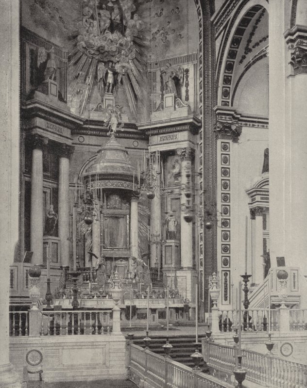 Interiør av kirken i Guadalupe (s/hvitt bilde) av American Photographer (after)