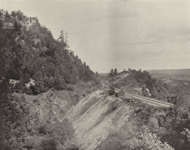 Lookout Mountain, nær Dundas, Ontario (s/hvitt-bilde) av American Photographer (after)