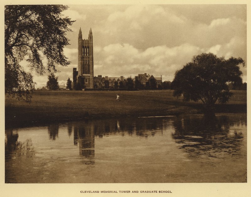 Princeton University: Cleveland Memorial Tower and Graduate School (s/hv-bilde) av American Photographer (after)