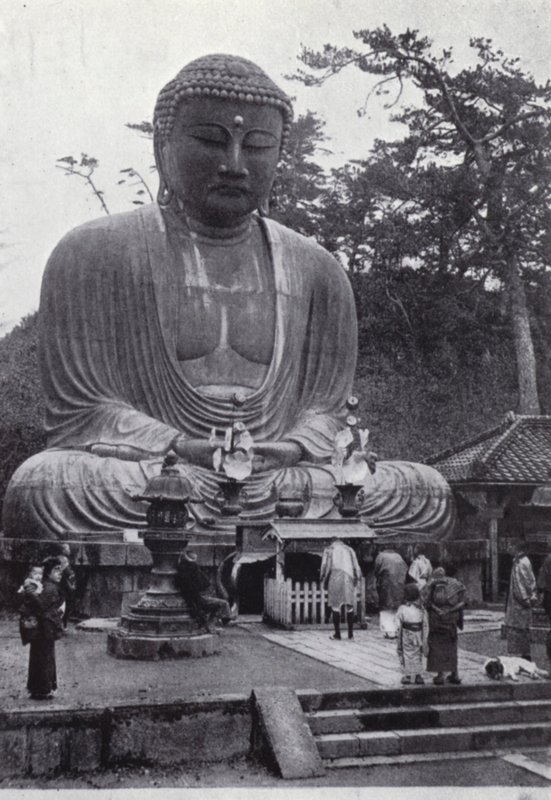 Den store bronsebuddhaen, æret i seks århundrer (s/hvitt-bilde) av American Photographer (after)