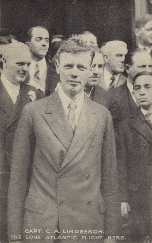 Charles Lindbergh , amerikansk flyger som foretok den første solo-transatlantiske flyvningen av American Photographer