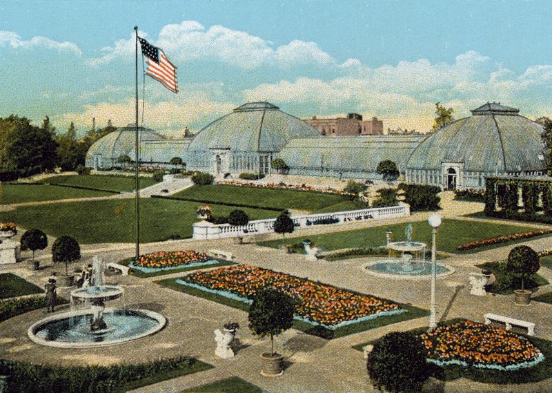 Sunken Gardens and Conservatory, Washington Park (farget bilde) av American Photographer