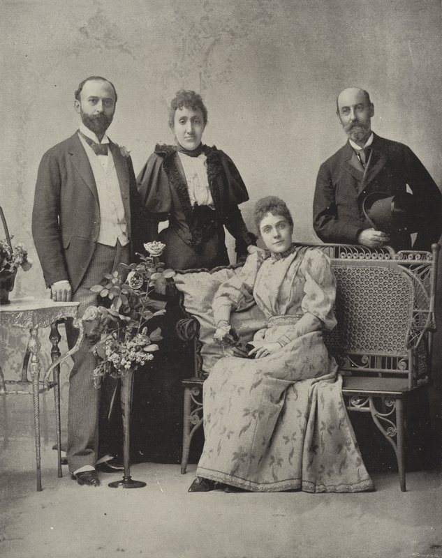 Prinsesse Eulalia og eskorte av American Photographer
