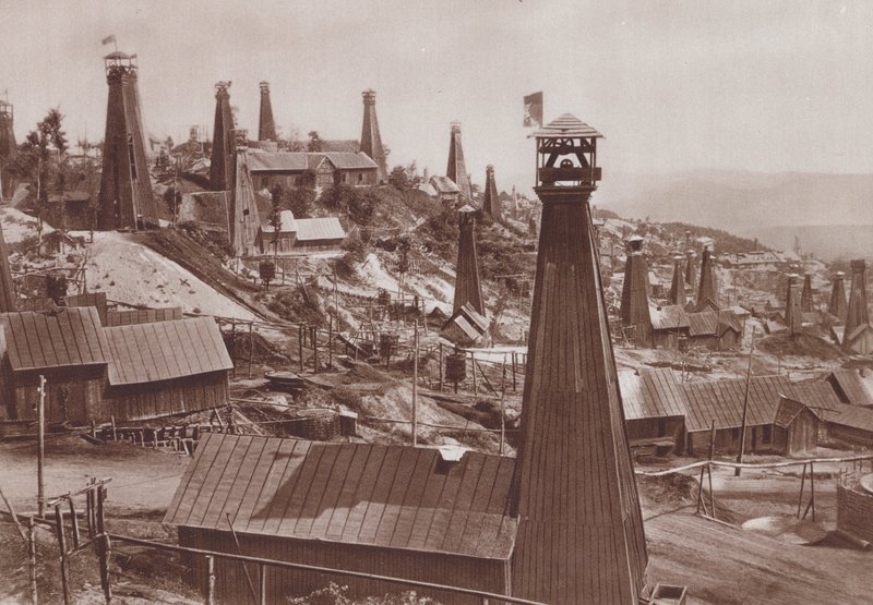 Oljebrønner i Bustenari, Romania (s/hvitt-bilde) av C. Chusseau Flaviens