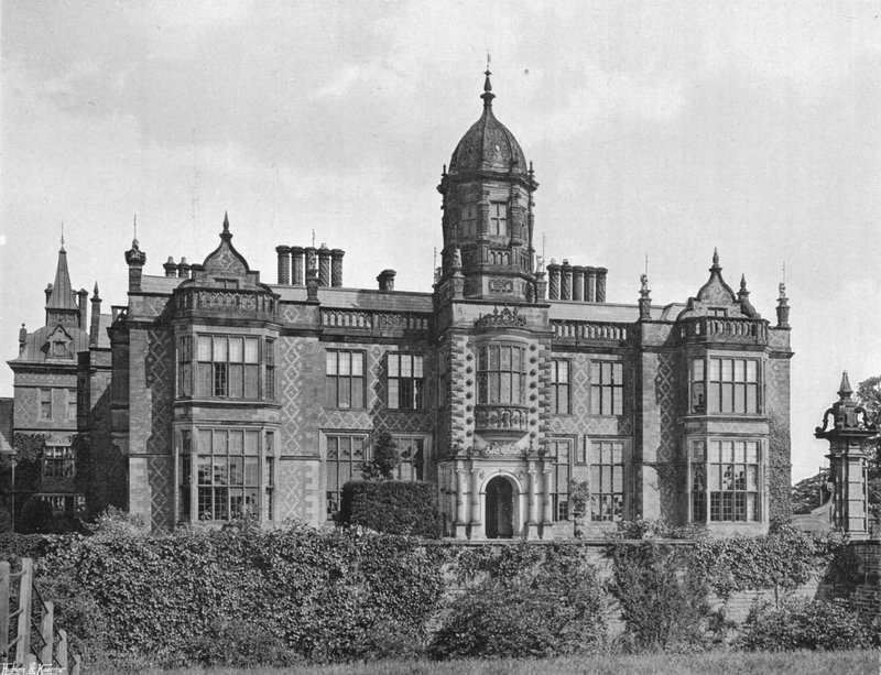 Arley Hall av Charles Latham